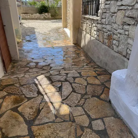 Kean Vlorë